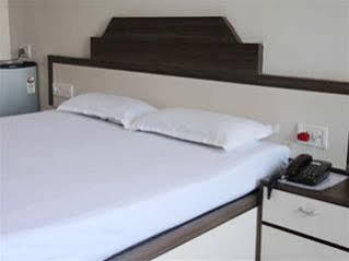Hotel Madhuban Mahabaleshwar Ngoại thất bức ảnh