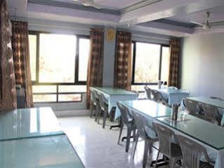 Hotel Madhuban Mahabaleshwar Ngoại thất bức ảnh